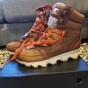 Sorel Kinetic Conquest Boots